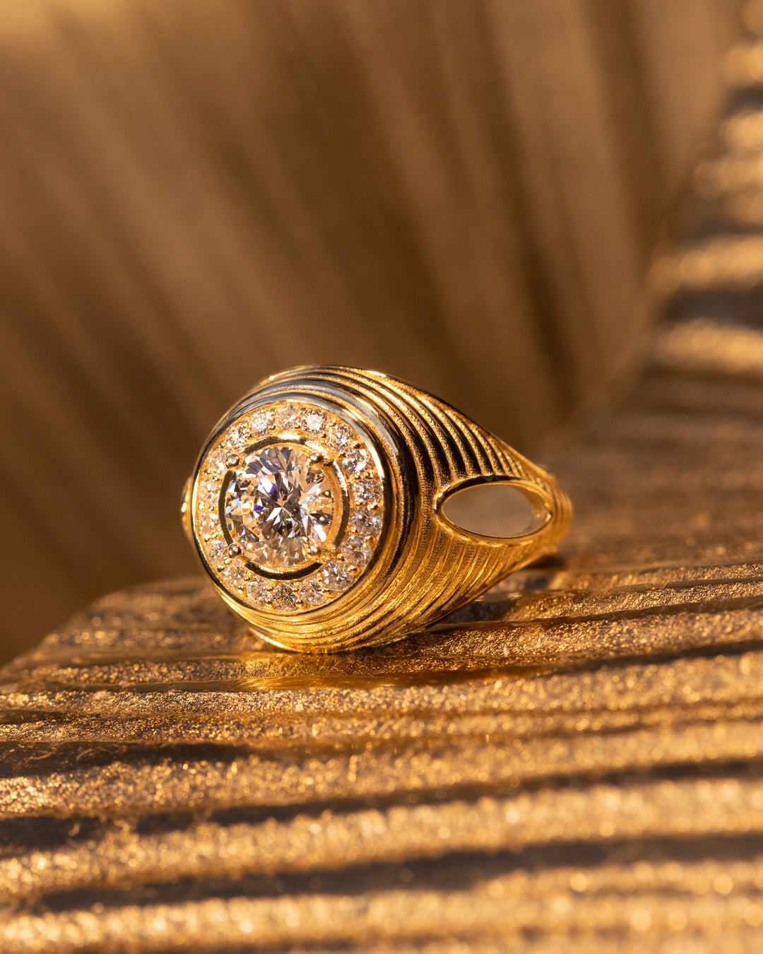 The Solari Ring