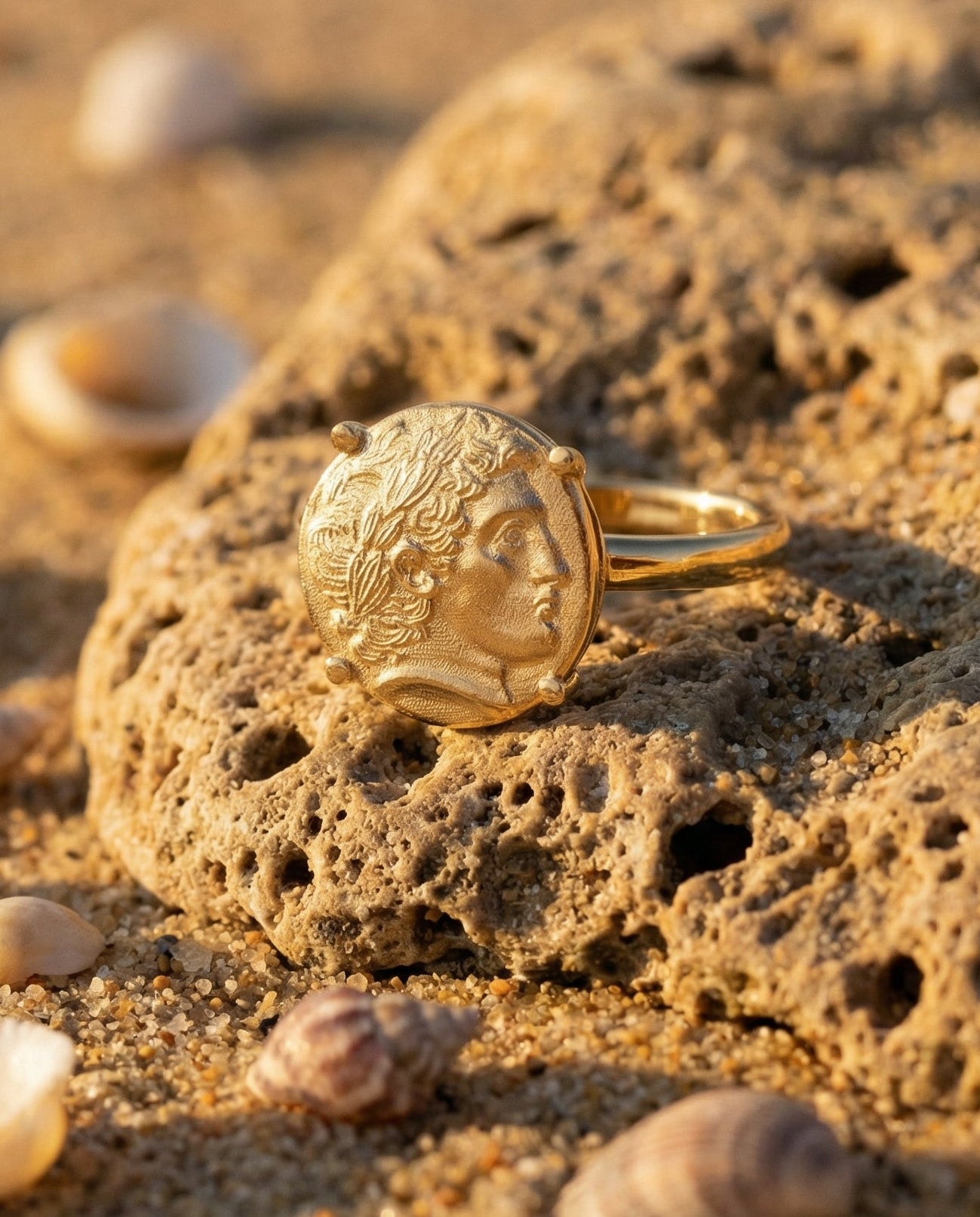 The Alexander Ring