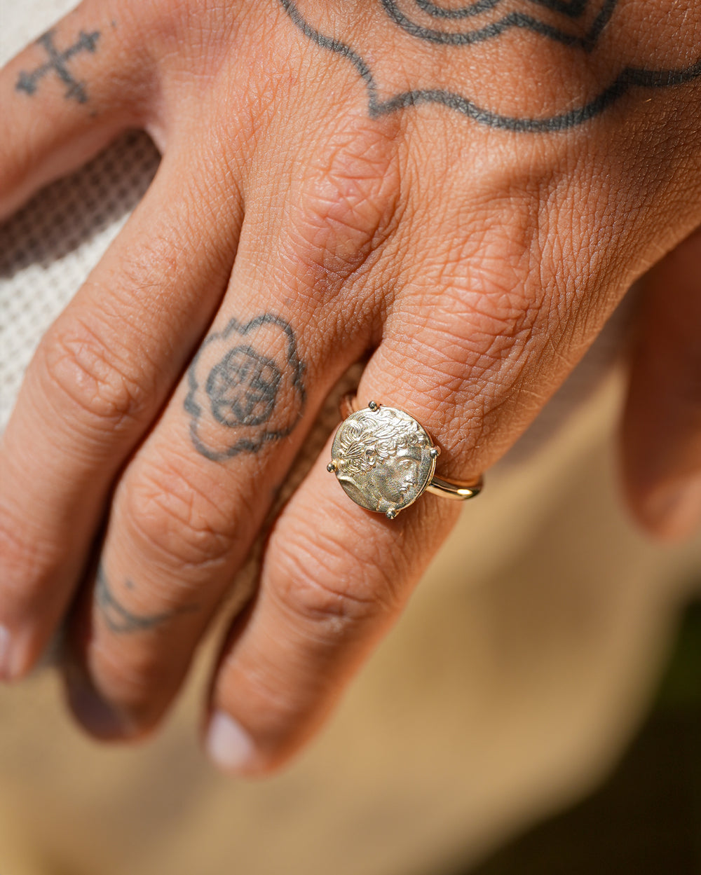 The Alexander Ring